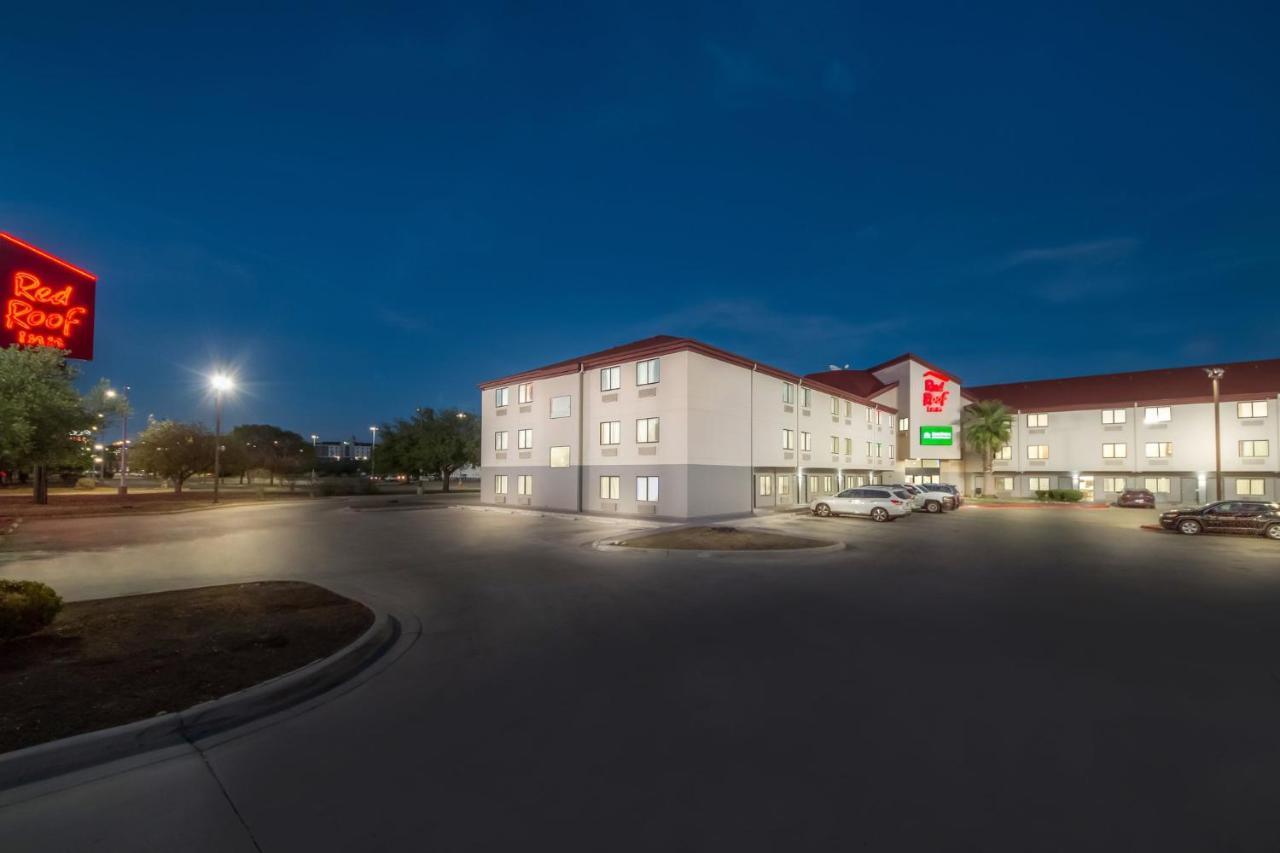 Hometowne Studios By Red Roof San Antonio - Seaworld Northwest Екстер'єр фото
